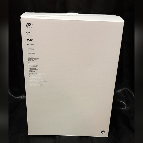 Air Jordan XXXVII BOX ONLY 9.5 Outside Sleve Does Have Flaws Some In Box - Picture 8 of 16